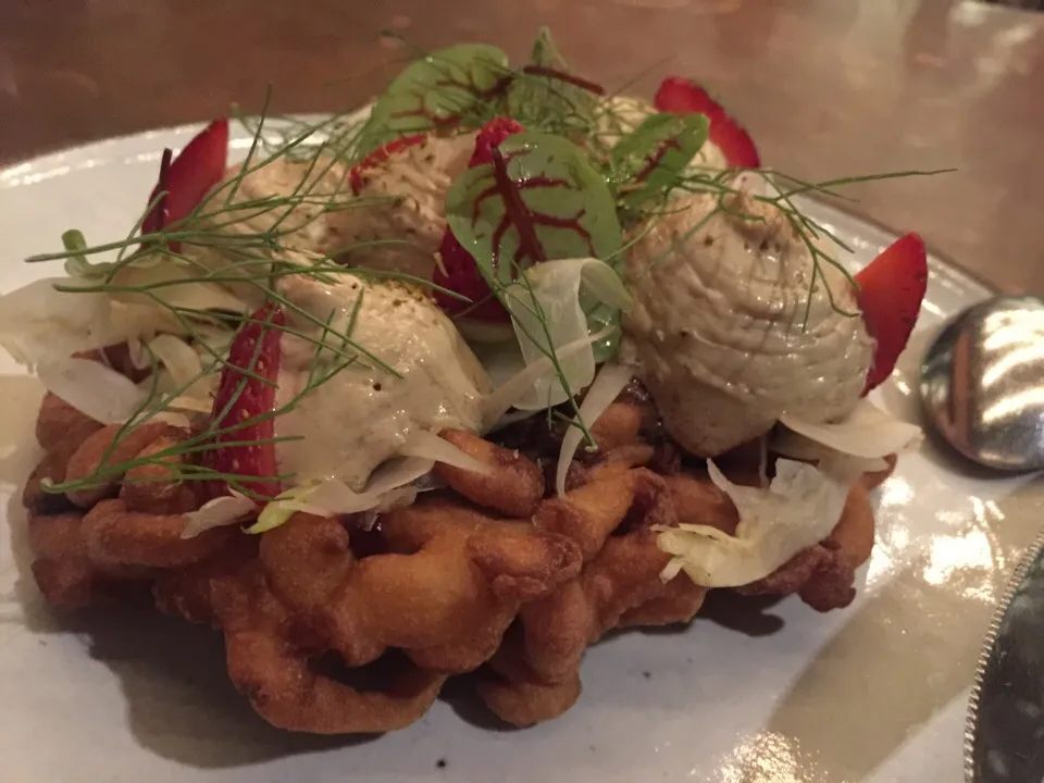 Fois gras funnel cake|Ariz Guzmanさん