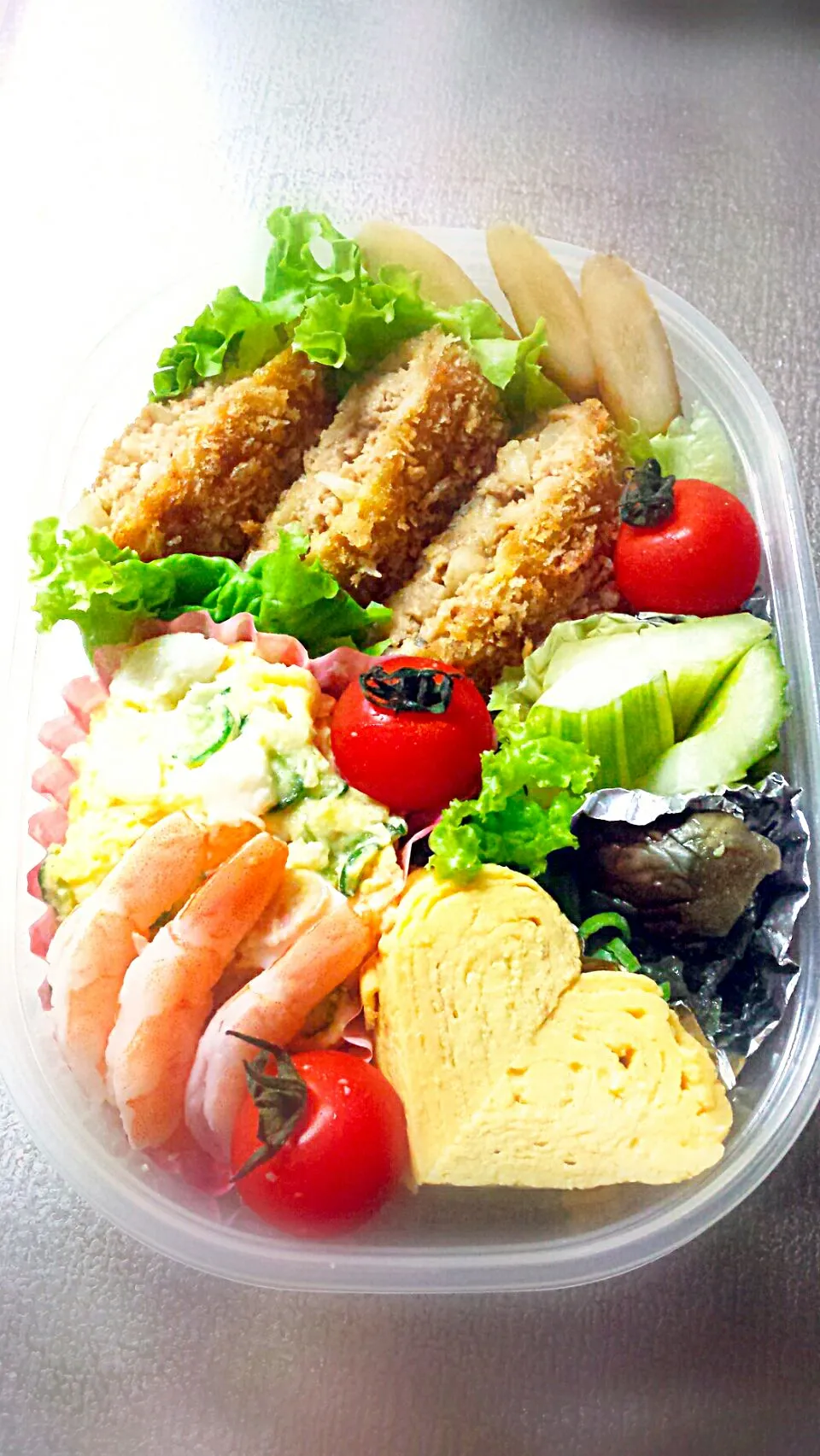 メンチカツ弁当|akeさん