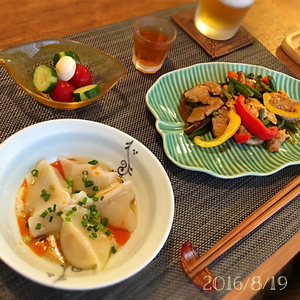 豚ヒレ肉とにんにくの芽、パプリカの甘辛炒め
水餃子
うずら卵のピクルス|𓇼 Ⓢ Ⓗ Ⓘ Ⓝ Ⓞ Ⓑ Ⓤ 𓇼さん