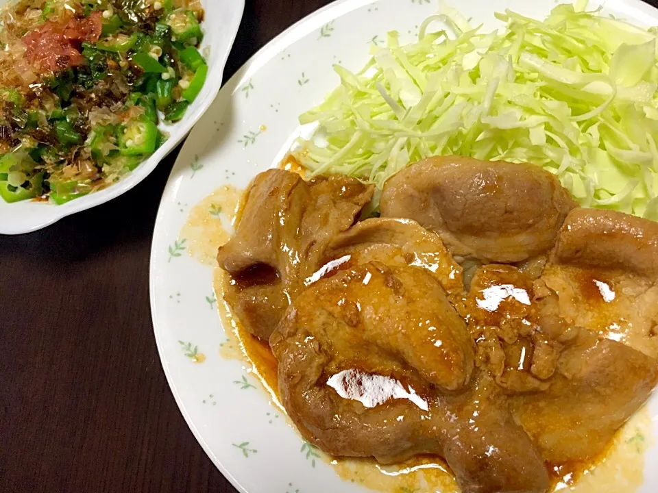 豚の生姜焼き
梅肉オカカとオクラのお浸し|pumeさん