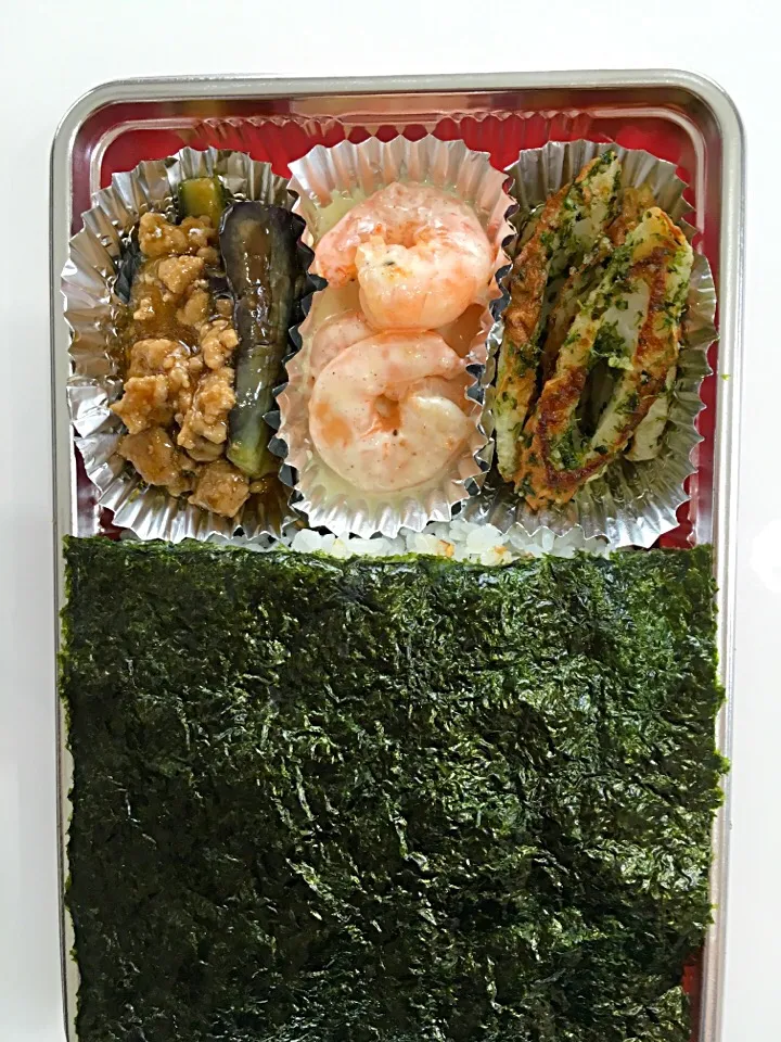 手作り弁当（麻婆茄子、海老マヨ、ちくわの磯辺揚げ、海苔弁）|ゆずっこさん