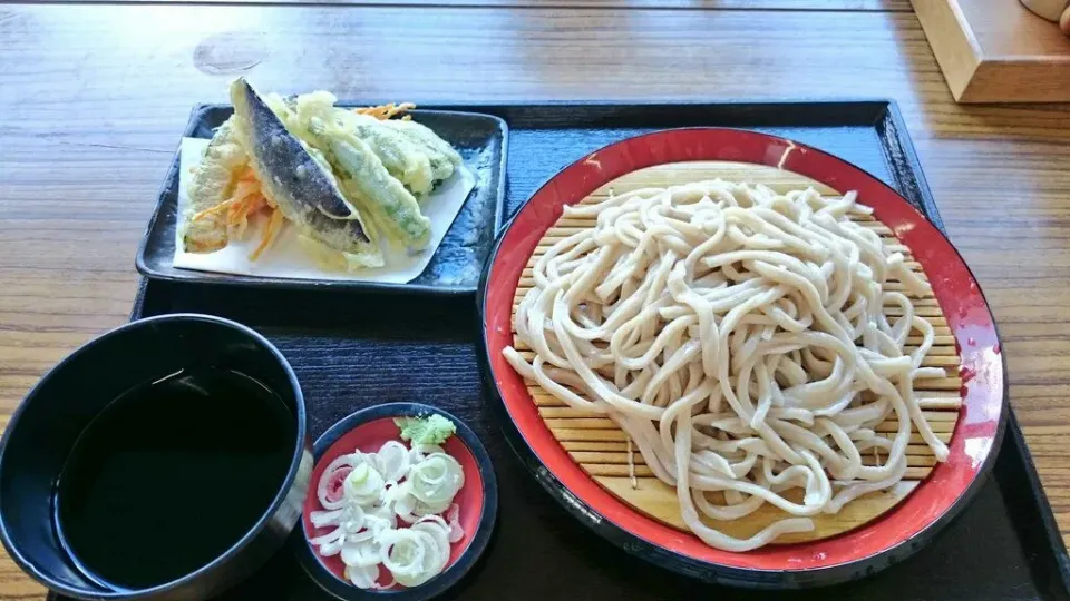 Snapdishの料理写真:埼玉県産の小麦粉を使ったうどん
 #道の駅 小川町|らんちゃんさん