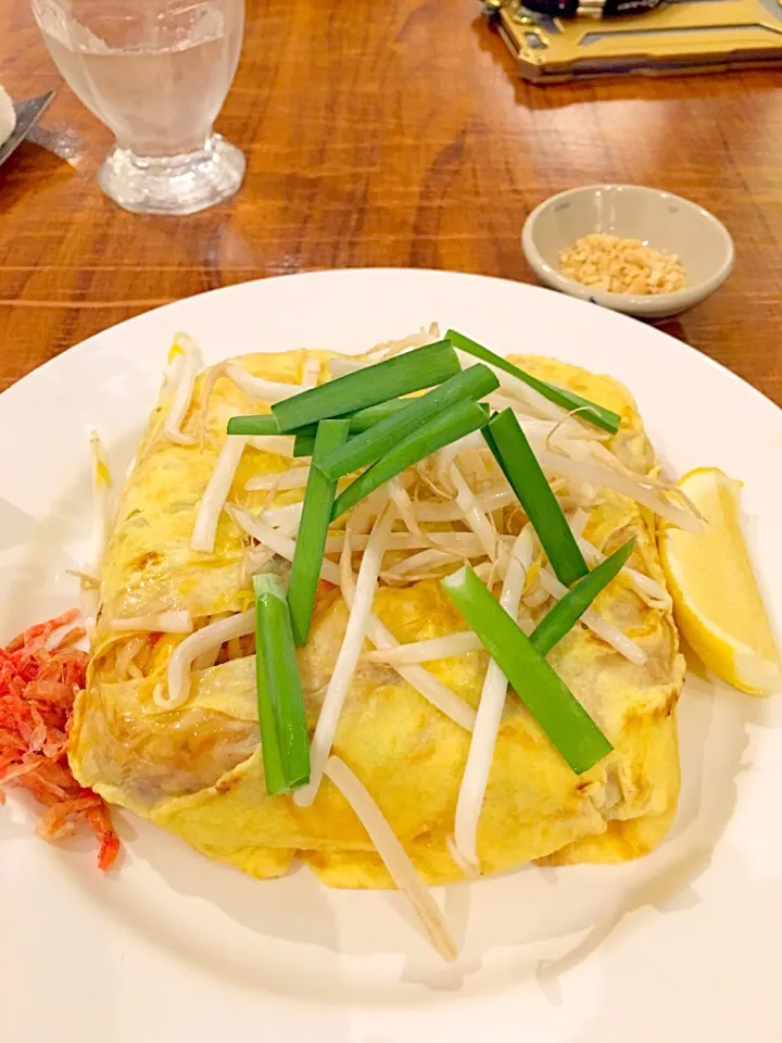 タイの焼きビーフン卵包み|htさん