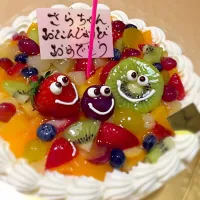 Snapdishの料理写真:お誕生日ケーキ|アメリさん