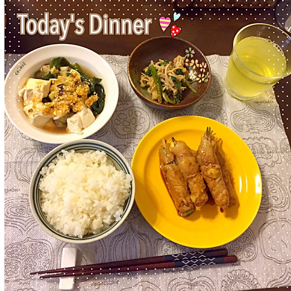 Snapdishの料理写真:オクラとパプリカの肉巻き、お豆腐とニラ蒸しの油淋鶏ソース、ほうれん草のえのきのゴマあえ。|mocoさん