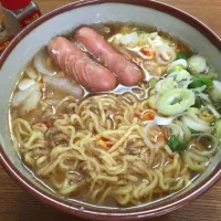 Snapdishの料理写真:マルちゃん正麺🍜、醤油味❗️꒰*✪௰✪ૢ꒱✨