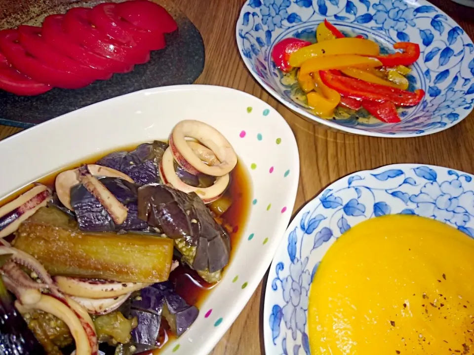 ・イカと茄子の煮物
・バターナッツのポタージュ
・パプリカのマリネ
・冷やしトマト|ようかんさん