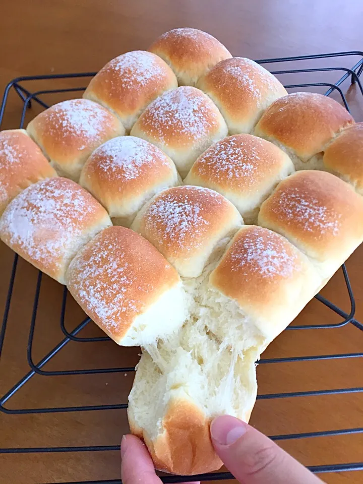 食べ過ぎ注意のはちみつミルクちぎりパン|Miki (^_−)−☆さん