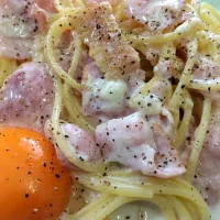 Snapdishの料理写真:冷製スープカルボナーラ風パスタ|凡カフェさん