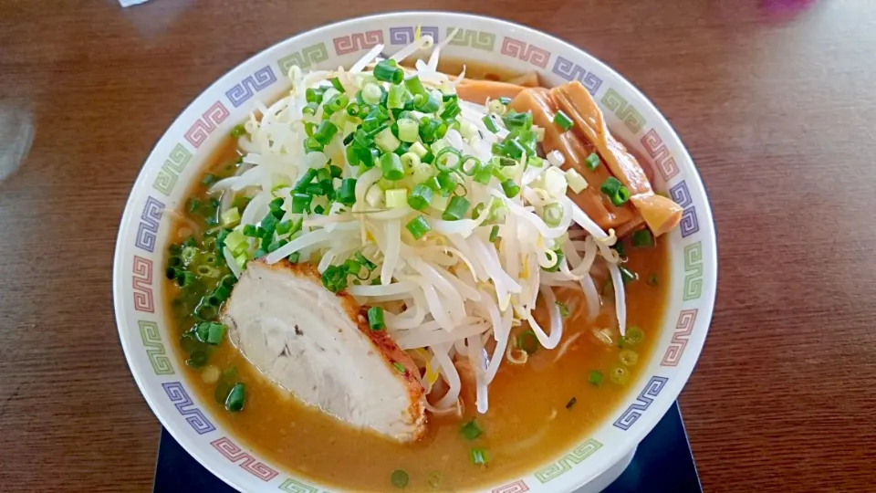 Snapdishの料理写真:こってり味噌ラーメン|稀輝さん