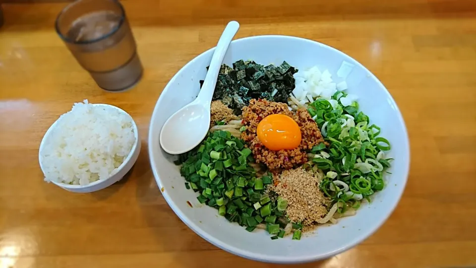 のろし 台湾まぜそば|ミナミ ヒロヤさん