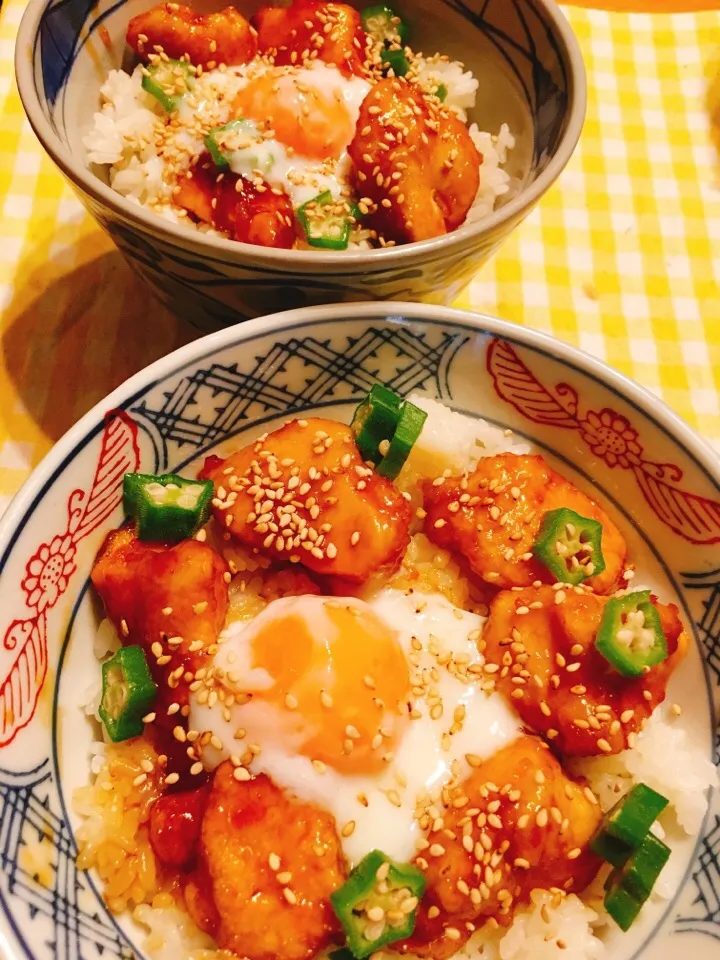 鶏胸肉の照り玉丼|パピコさん