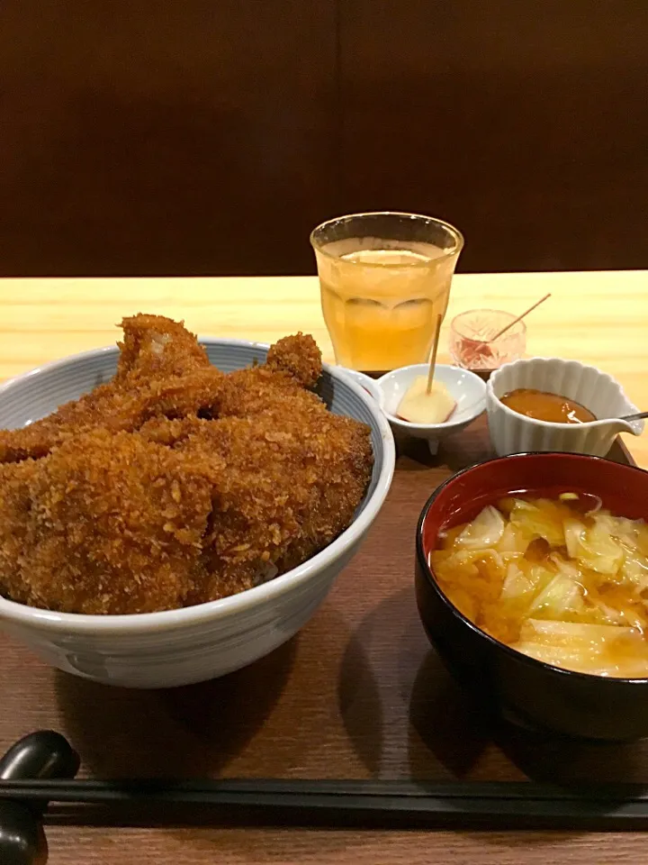 ソースかつ丼(ロース)@奏す庵|カリー仙人さん