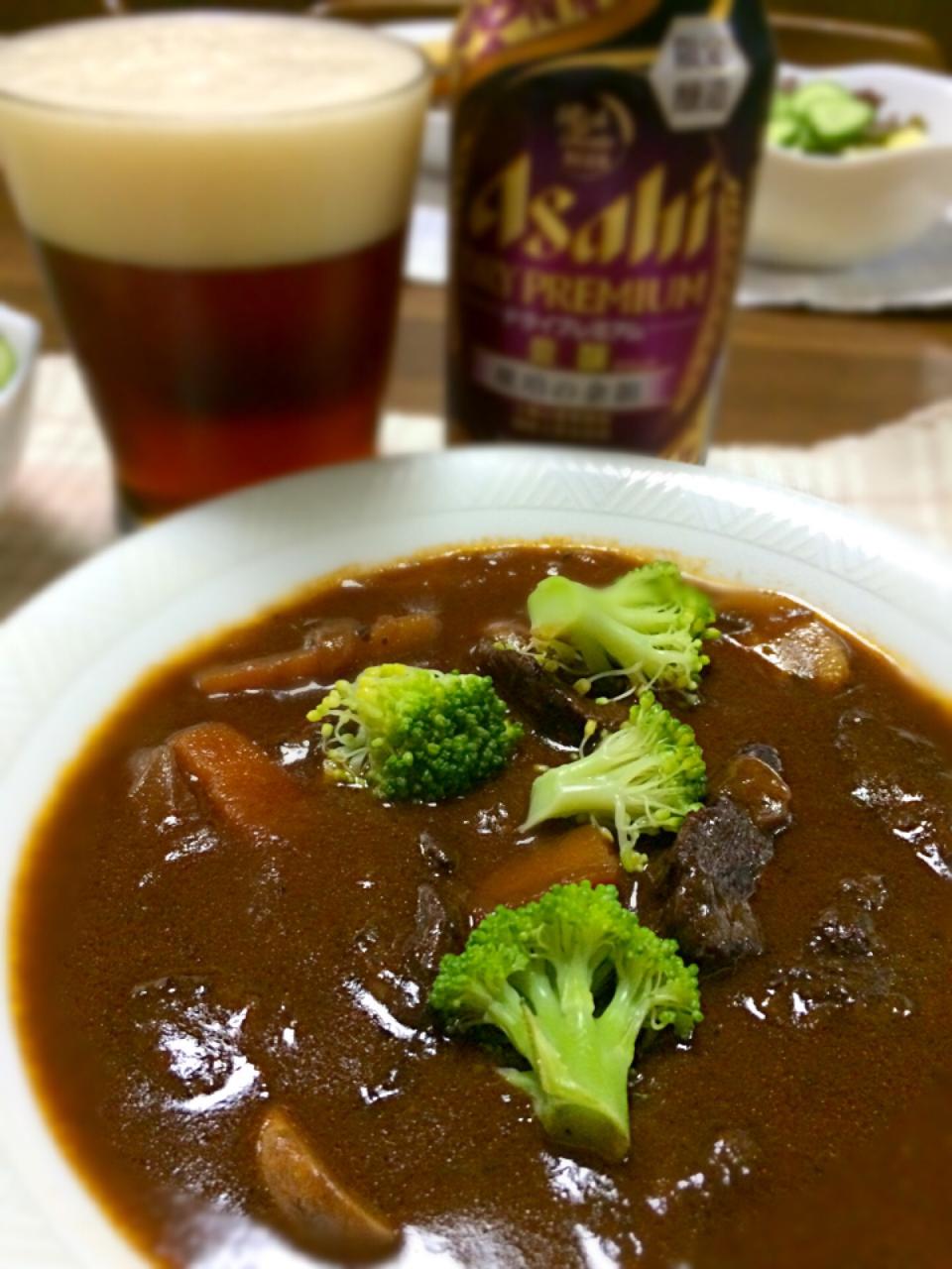 コストコ 牛タンでタンシチュー 圧力鍋で柔らか美味美味 Oo Hiro Yan Snapdish スナップディッシュ Id Mqkjha