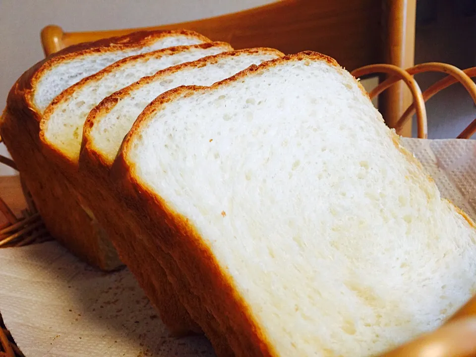 食パン🍞|きみぷさん