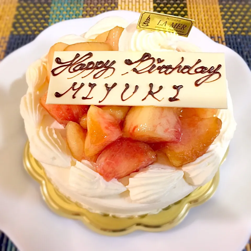 ♡1000投稿目〜My Birthday 🍑桃のデコレーションケーキ🍑〜♡|miyuさん