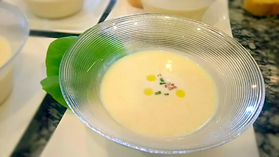 出張シェフのお料理～とうもろこしのヴルーテ(冷製スープ)～|マイシェフさん