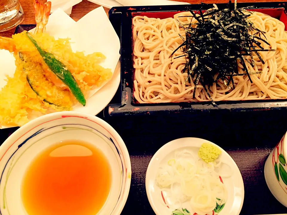 羽田空港で食べたそば|ぱぴこさん