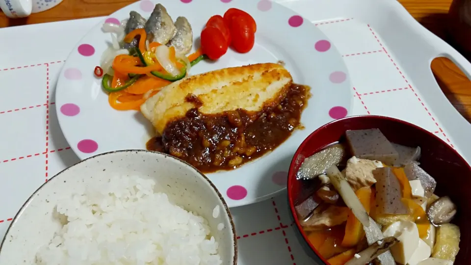 鯵の南蛮漬け
ヒラメのバター焼きクルミ味噌がけ
けんちん汁|あぁちゃんさん