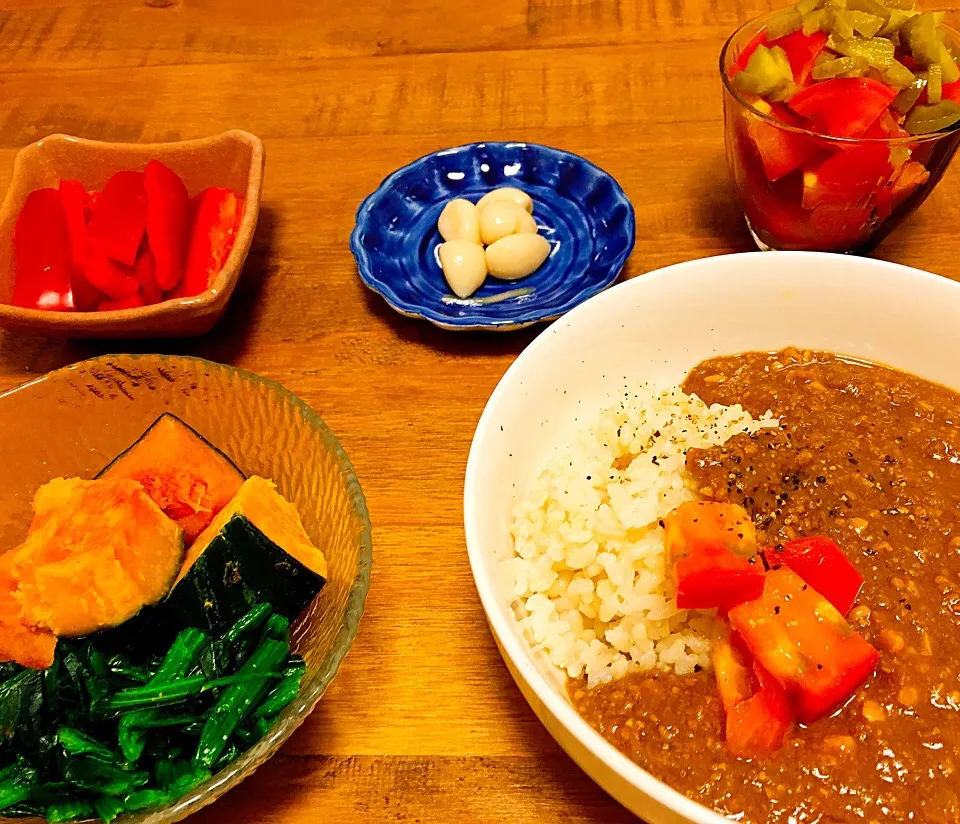 週始まりはキーマカレー👲🏻☆☆☆ にんにく食べて元気だそっと🙆|まみさん