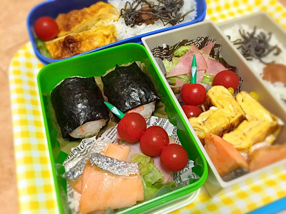 Snapdishの料理写真:火曜日。小学生2人分弁当。|アンデルセンさん