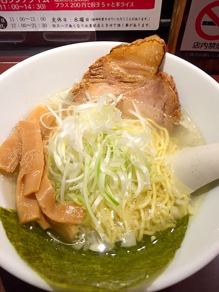 Snapdishの料理写真:ラーメン|めかぶさん