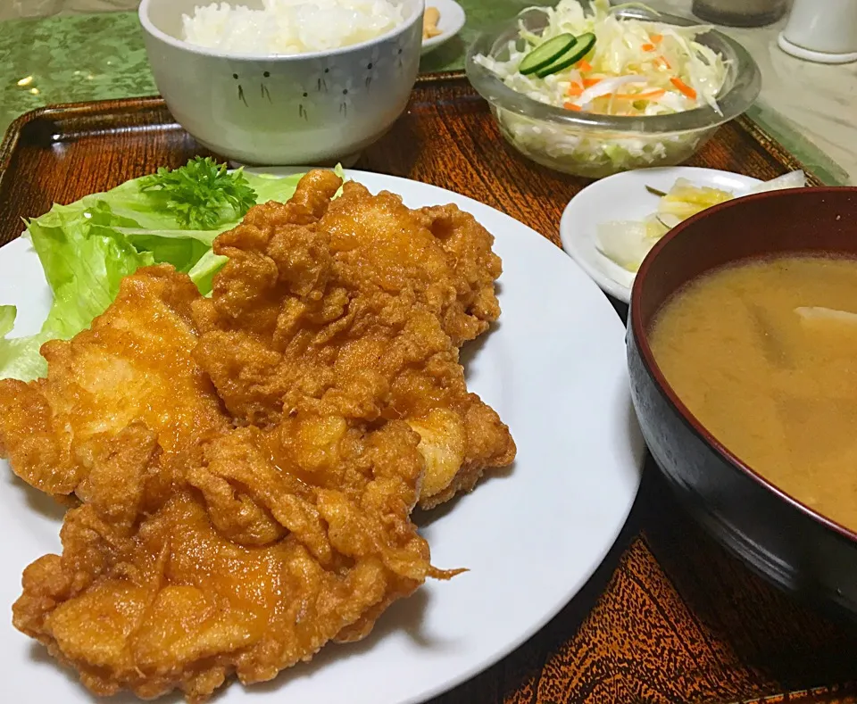 晩ごはん 唐揚げ定食|ぽんたさん