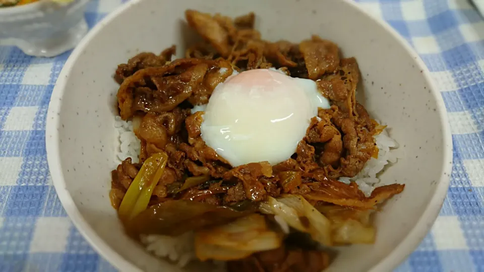 香ばし醤油のスタミナ丼|よっしー(=^ェ^=)さん