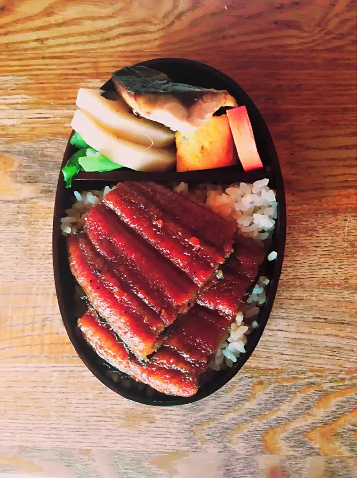 Snapdishの料理写真:蒲焼丼*\(^o^)/*|ひなママさん