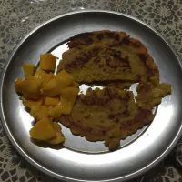 Besan cheela with Mango|Aaizaさん