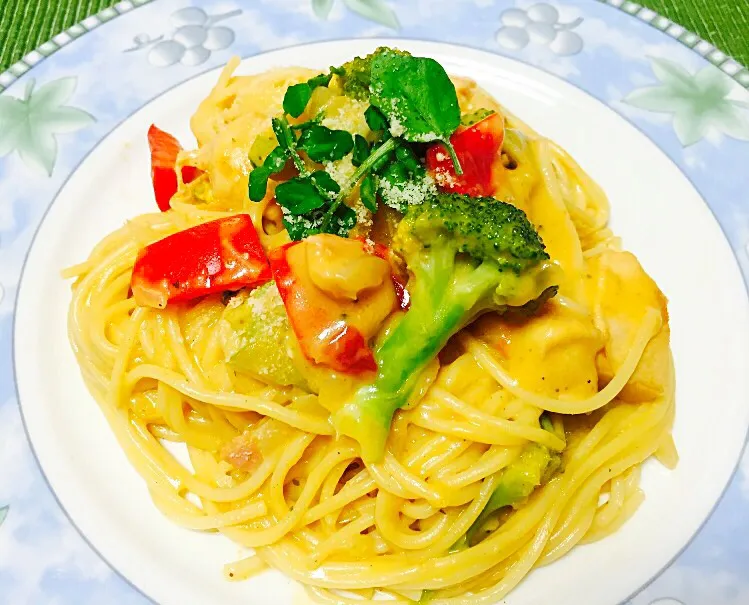 Creamy Chicken Alfredo Pasta|Jaimie Alvarezさん