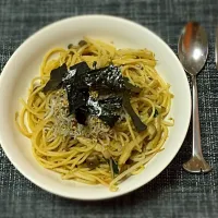 しめじとじゃこの醤油バター梅風味|べんとろっそさん