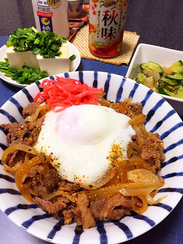 Snapdishの料理写真:とろろ牛丼|ほっけまんさん