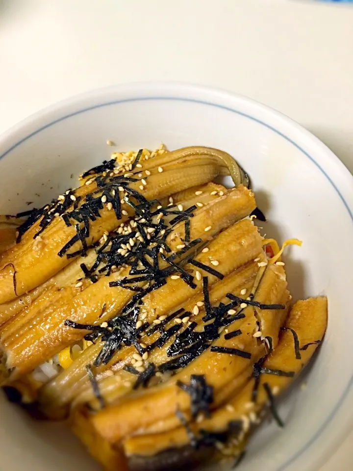 アナゴ丼♡|ポヨーンさん