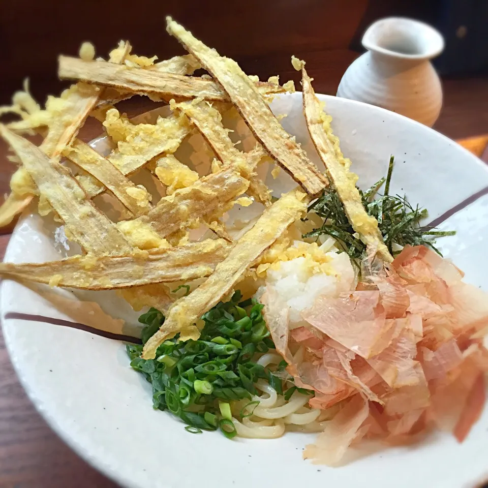 Snapdishの料理写真:牛蒡おろし ぶっかけうどん🍜                        @麻布十番|もとぱんさん