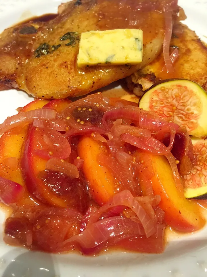 Grilled pork chop with Apple & fig jam|Aunty Gさん