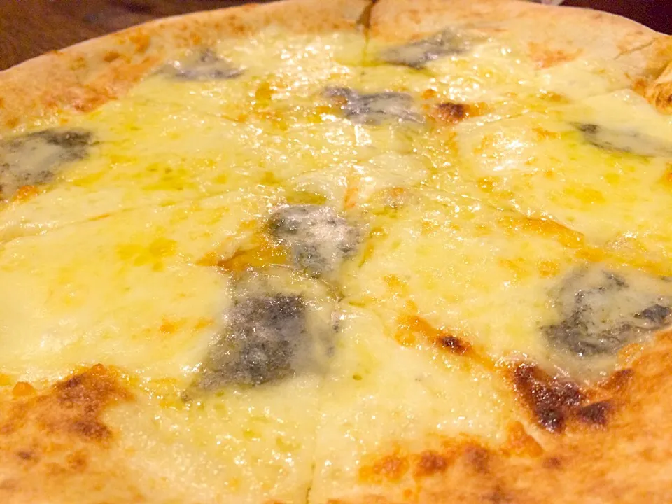 クアトロフォルマッジ|中さん