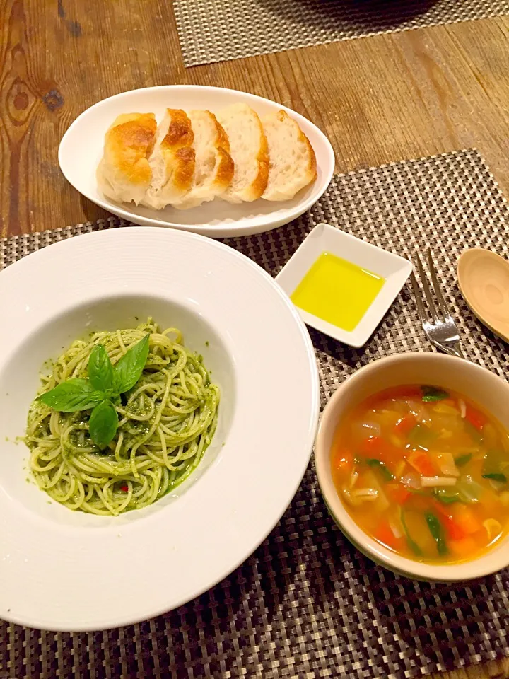 簡単パスタとミネストローネ🍝🍃🍅|まみりんごさん