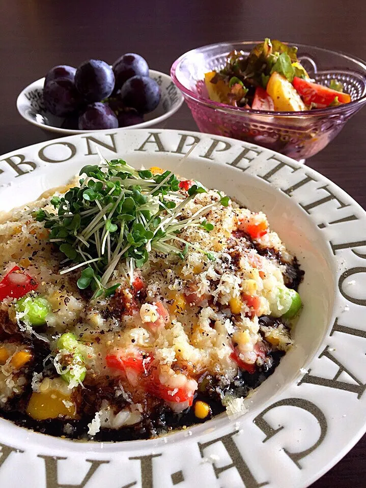 ⭐️フリーカ入り夏野菜とベーコンのチーズリゾット バルサミコソース
⭐️野菜サラダ 胡麻わさびドレッシング
⭐️巨峰|よっちぃさん