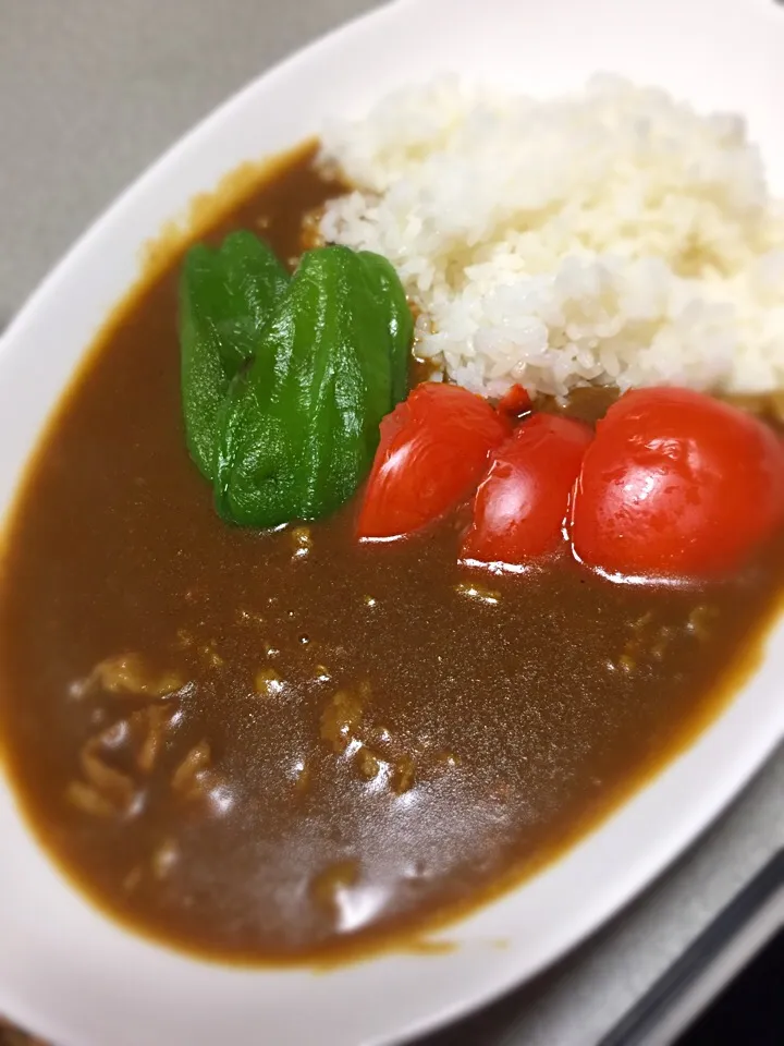 カレー🍴盛り付け雑w|Yurie@さん