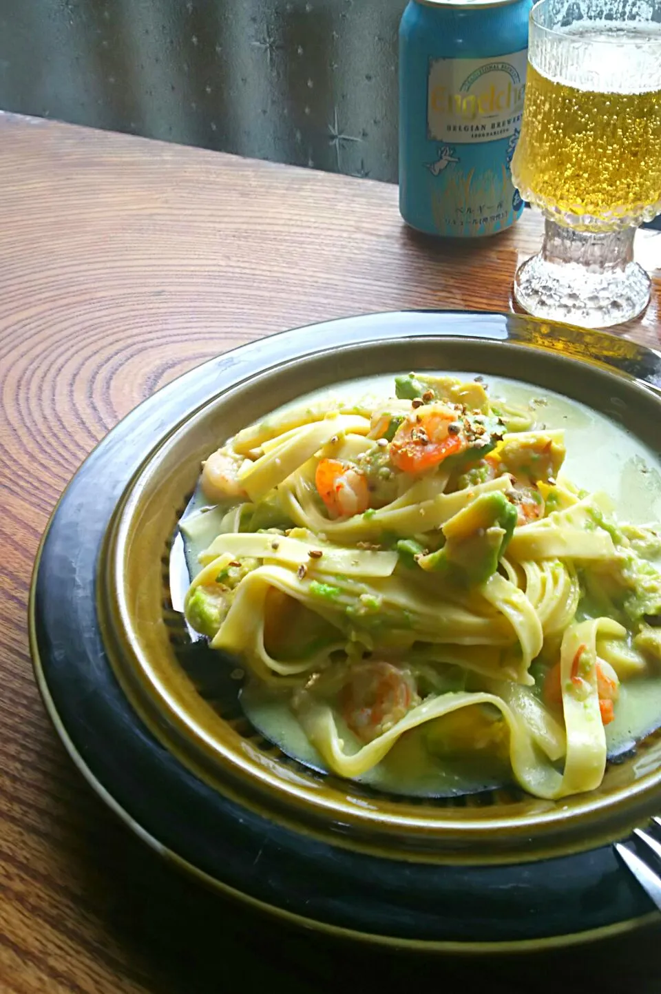 Fettuccine alla gambero e avocado di rafano crema profumo de coriandolo
海老とアヴォカドの手打ちフェットチーネ ほのかに山ワサビをきかせたクリームソース コリアンダーの実の香り 
#エビ #アボカド #生パスタ #手打ちパスタ #ホースラディッシュ|KimaLABOさん