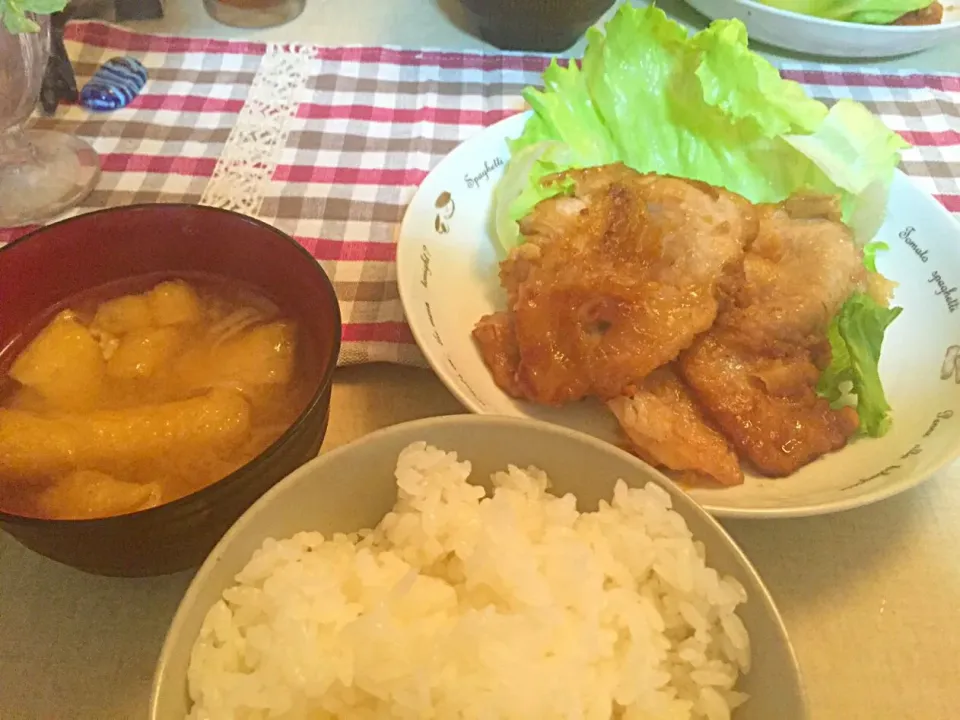 Snapdishの料理写真:しょうが焼き定食|Emiko Kikuchiさん