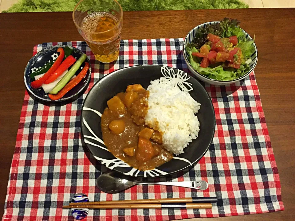 作り置きごはーん♡カレー、ピクルス、アボカドとトマトのわさび醤油あえ|未来さん