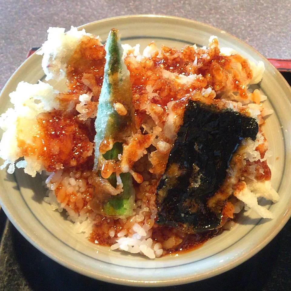 ミニアナゴ天丼|るみおんさん