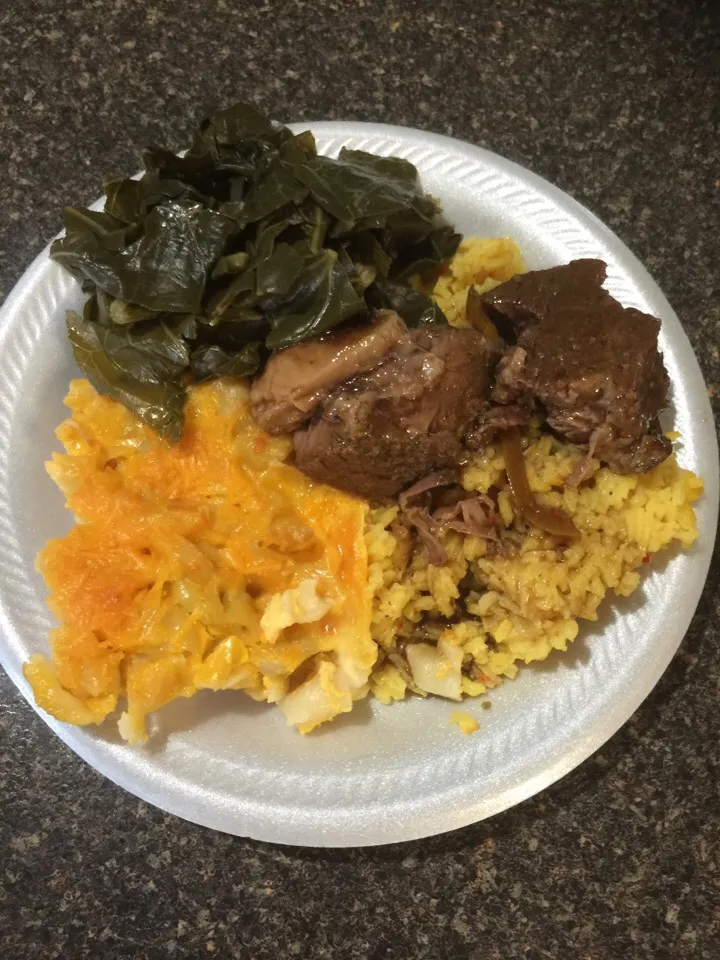 Mac & cheese, collard greens & pot roast...|Richard Thompsonさん