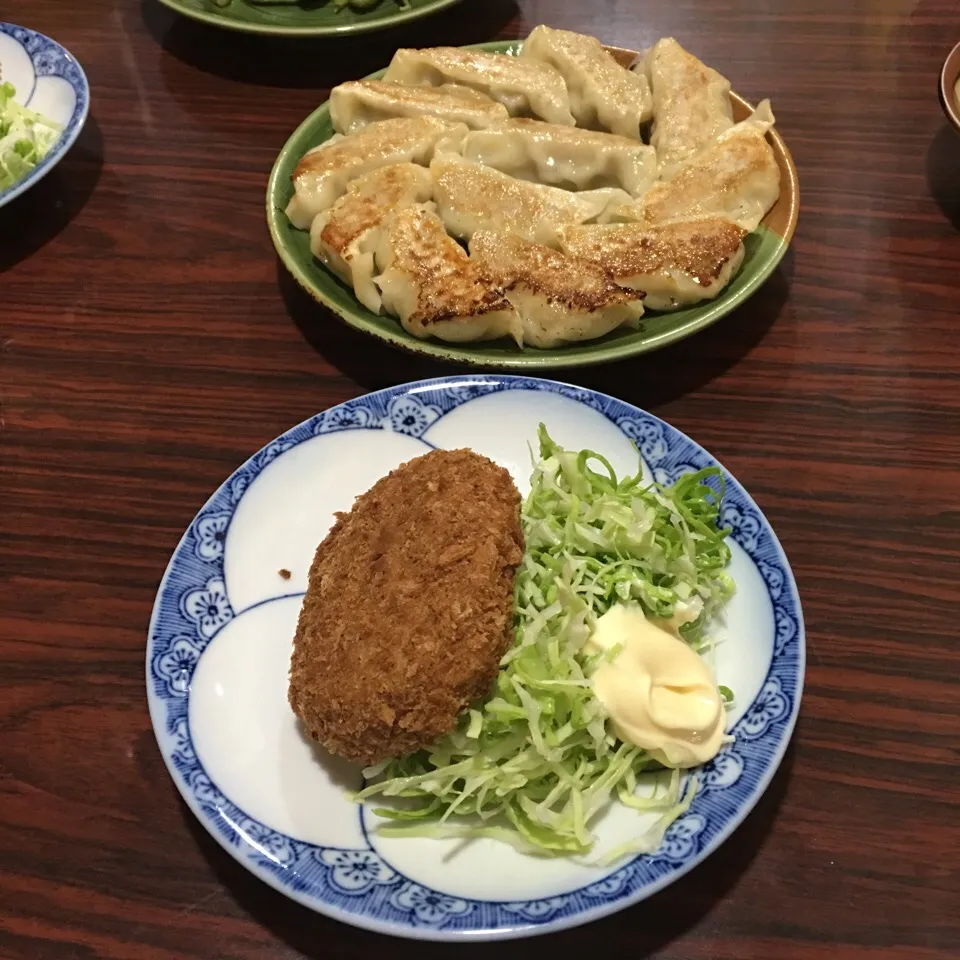 岩手県北上市で食べたコロッケです。
北上はコロッケが有名らしい‥😊|畑田 成治さん