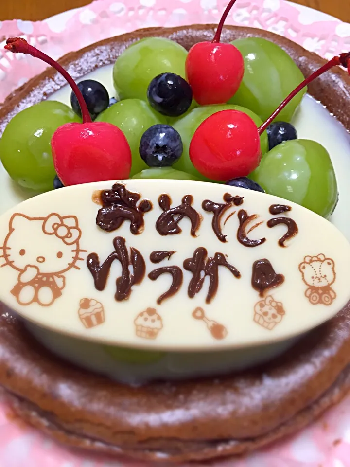 16際🎵誕生日ケーキです
(*'∇')/ﾟ･:*【祝】*:･ﾟ＼('∇'*)|かよっぺさん