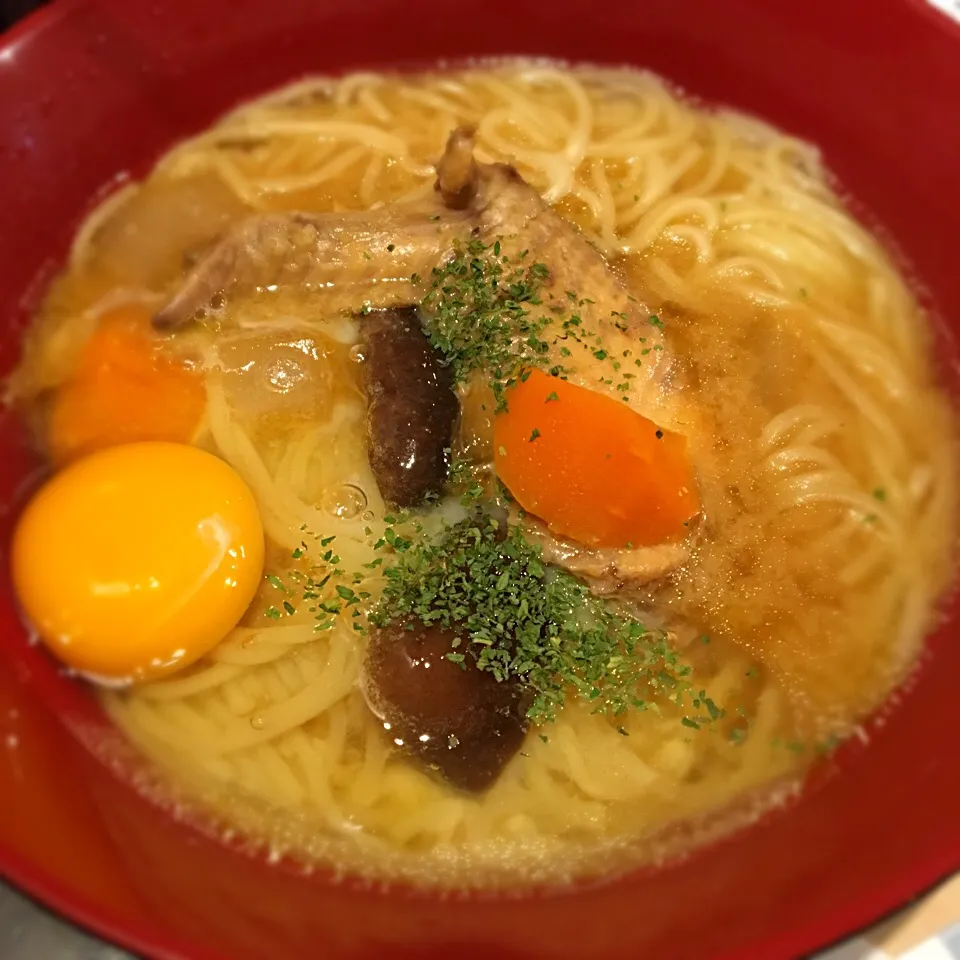 味噌煮込みラーメン(ラーメン美谷)|SEVENさん