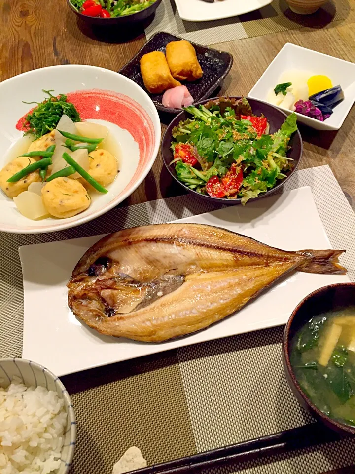 今日も簡単焼き魚メインの晩御飯🐟🍚✨|まみりんごさん