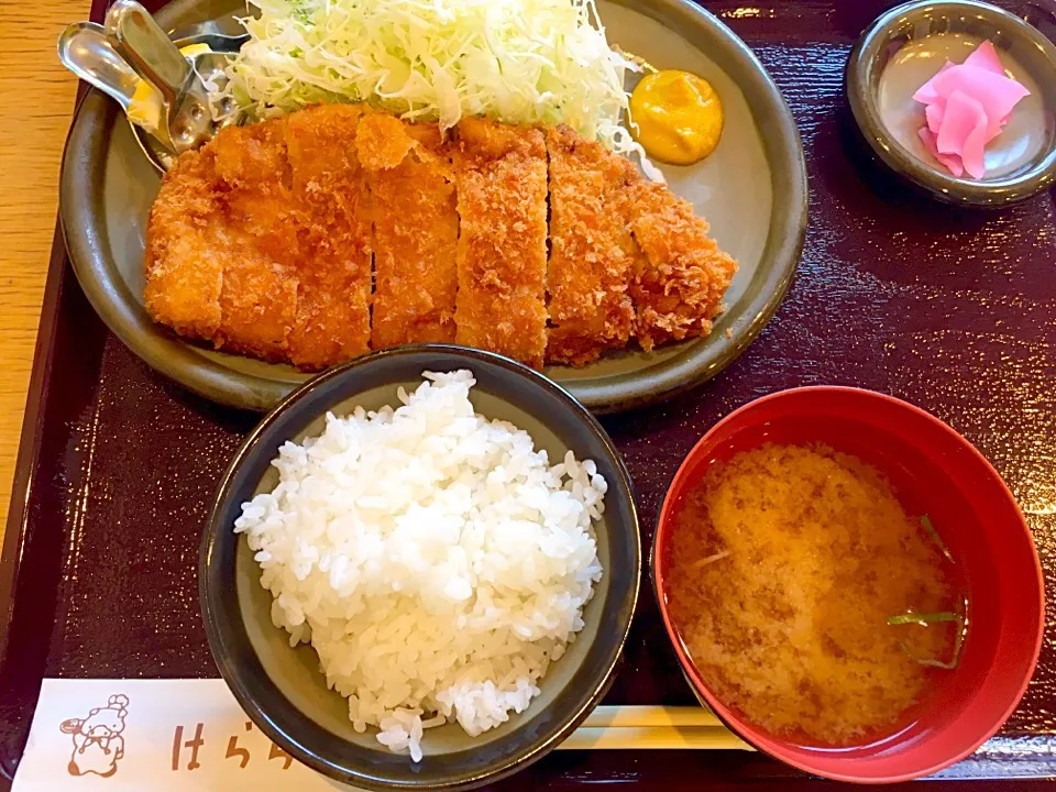 大ロースカツ定食|pipioujiさん